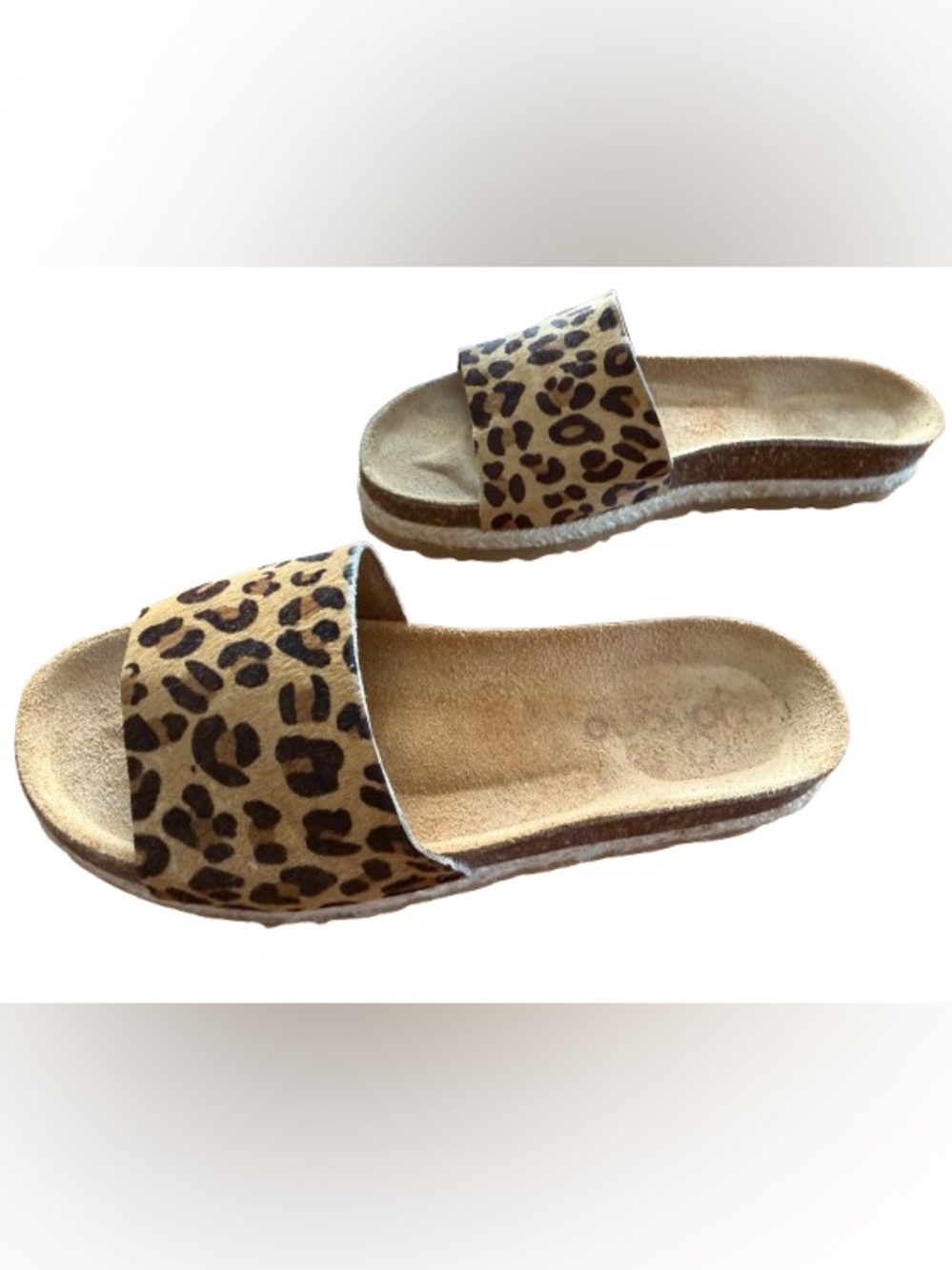 Yokono sandal (almost new), genuine leather/leopard print cowhide hair sz 7.5
